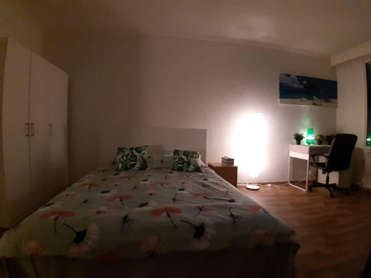 Tulppaani Hotel Вантаа Екстериор снимка
